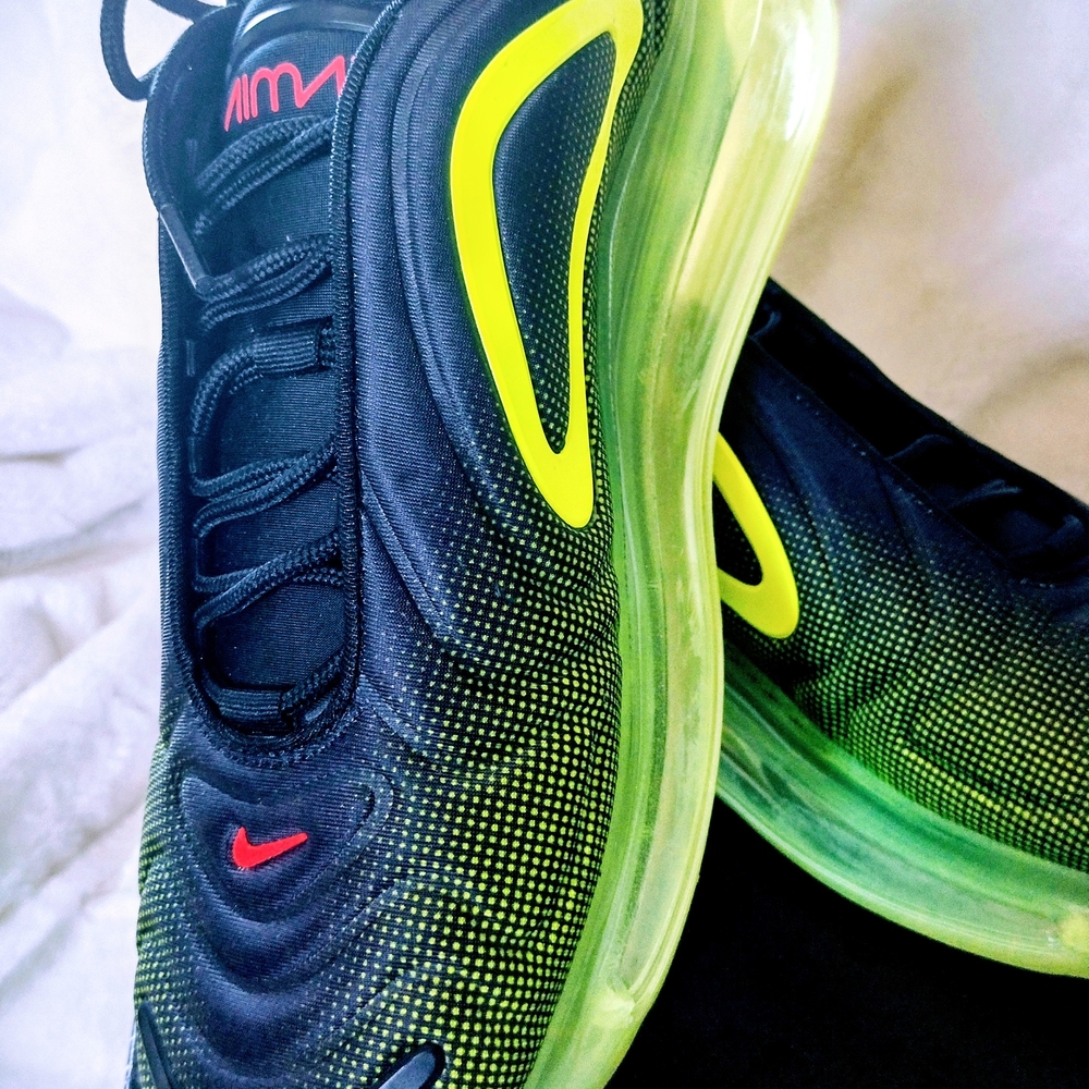 NIKE AIR MAX Black and Neon Green Stylish and Comfortable Unisex Sneakers!